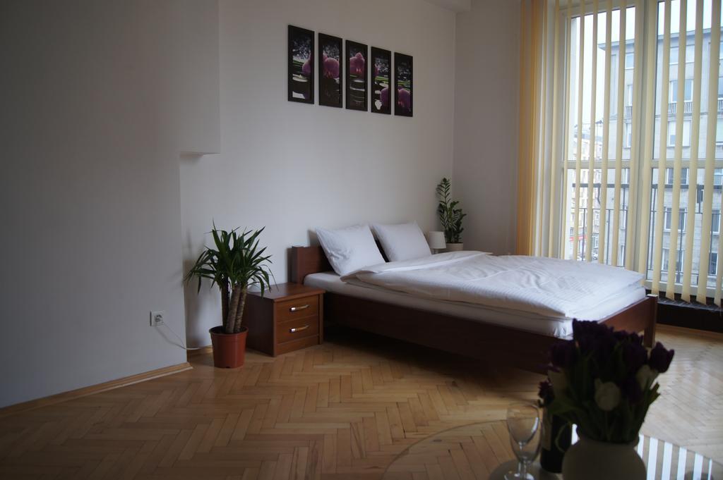 Krucza By Rental Apartments Βαρσοβία Εξωτερικό φωτογραφία